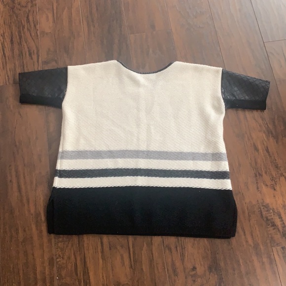 Club Monaco sweater - Picture 3 of 4